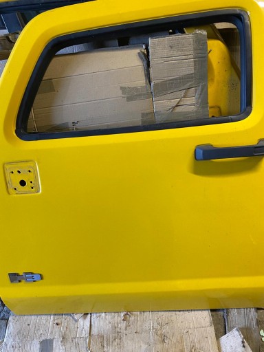 Хаммер h3 двері ліворуч