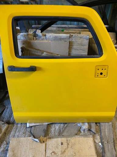 Хаммер h3 двери права