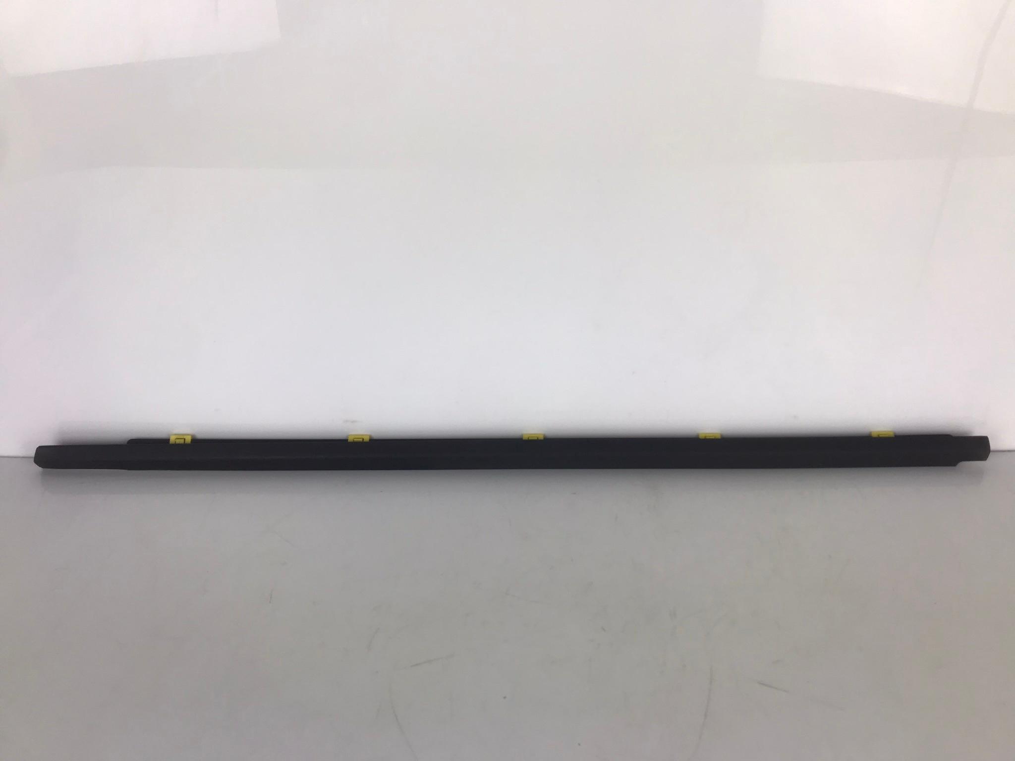 82210-2L000 - HYUNDAI ELANTRA ПЕРЕДНІЙ ЛІВИЙ 015-