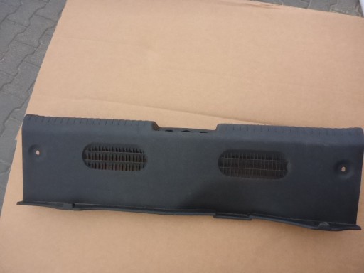 HYUNDAI I20 и накладка ремня задний оригинал