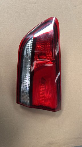 92404-G4 - Hyundai i30 2017 - ліхтар задній правий в люк, стандарт універсал