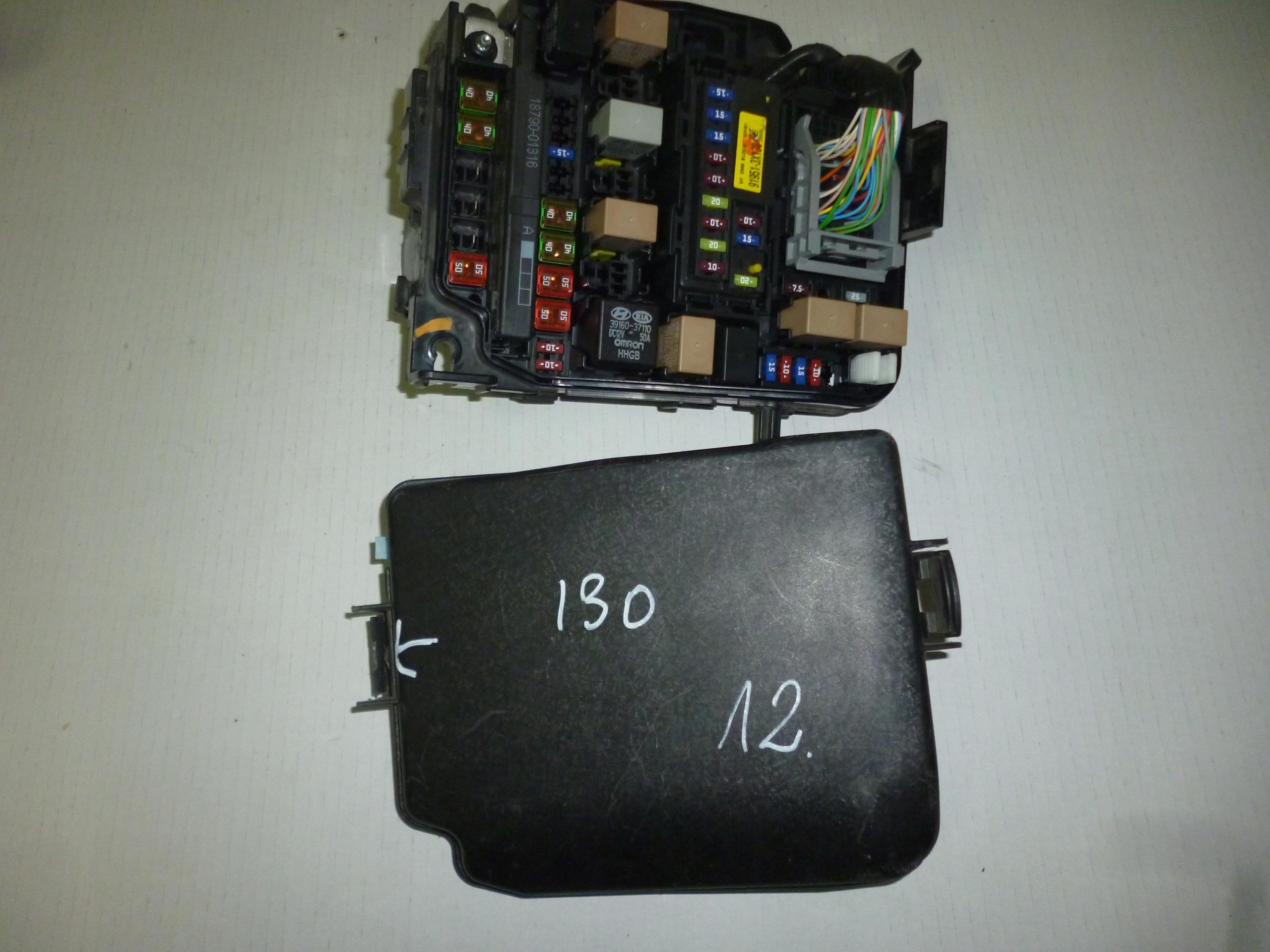 91950-3X510 - Hyundai i30 II блок запобіжників