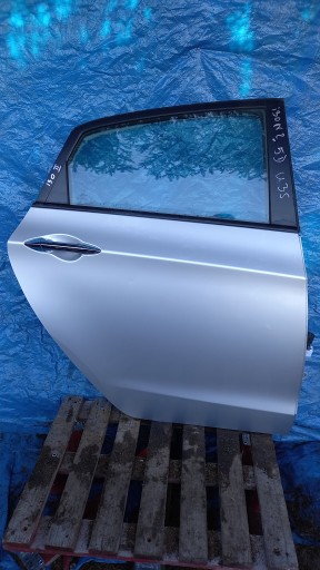 Hyundai i30 ii u3s hb doors правий задній задній задній