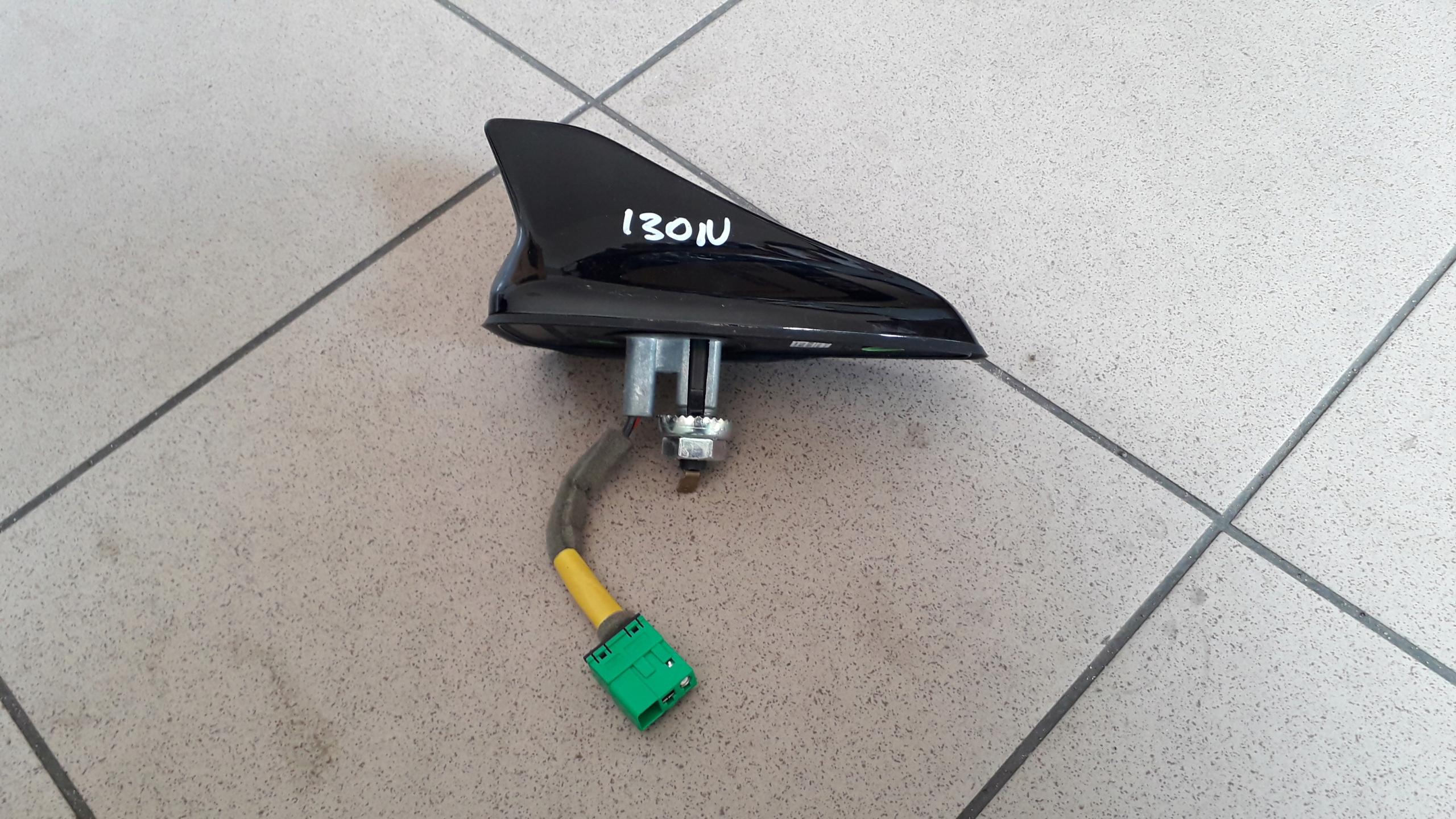 HYUNDAI i30 III N 18-антена на дах 96210-G4050EB