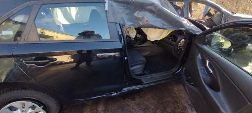 HYUNDAI I30 III уплотнение двери передний правый 2020