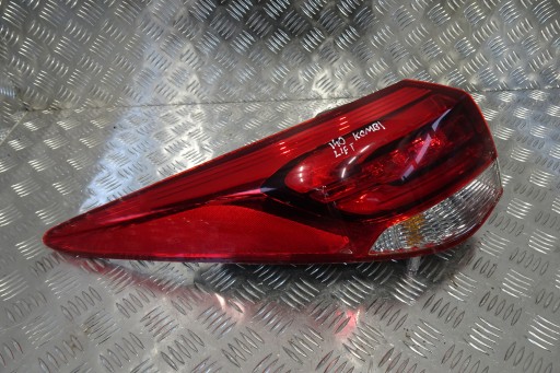 Hyundai i40 задняя лампа левая подъемная станция Wagon 2015-