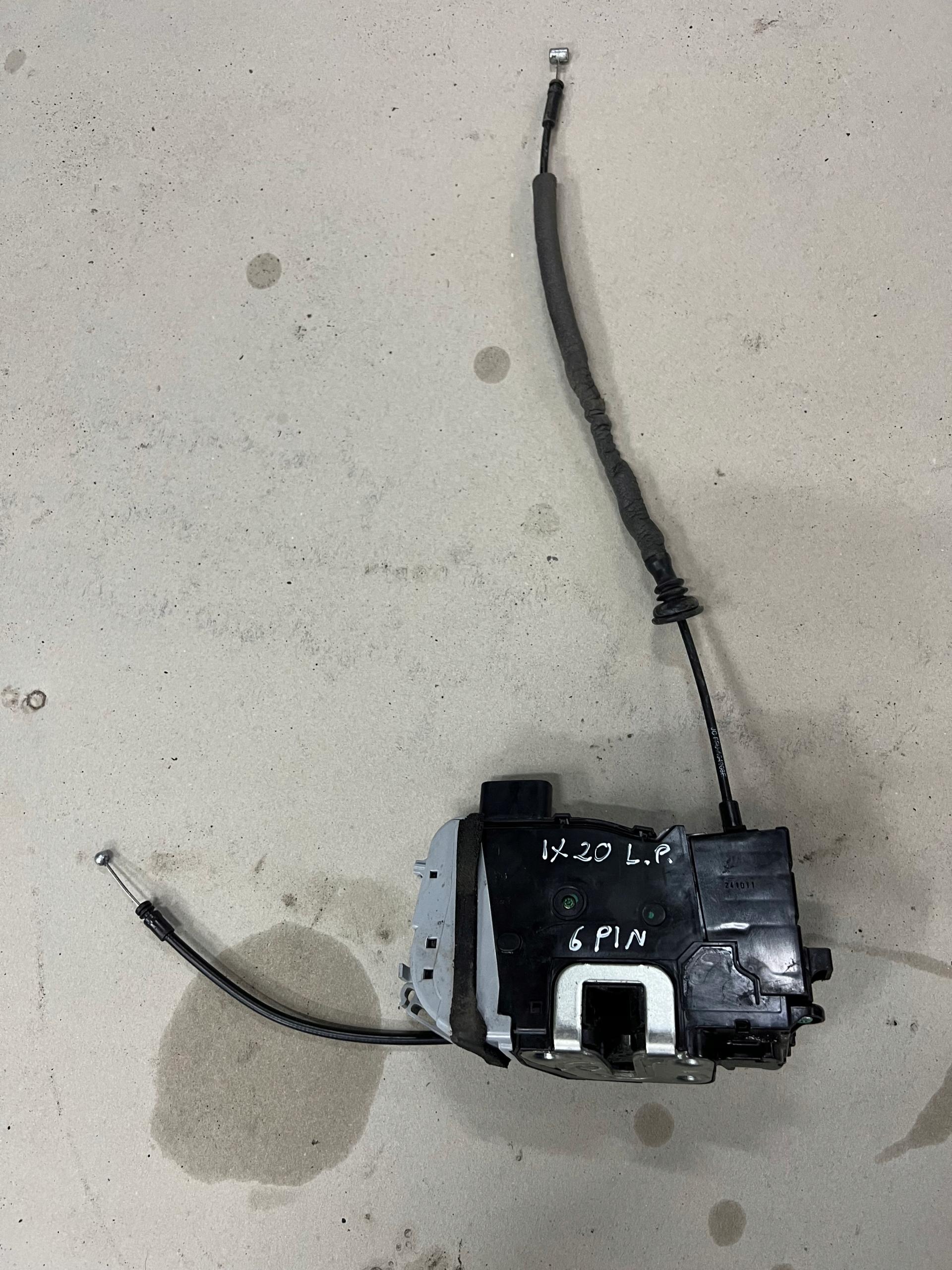81310-1K000 - HYUNDAI IX20 10-ЗАМОК ДВЕРИ ЛЕВЫЙ ПЕРЕДНИЙ 6 PIN EU
