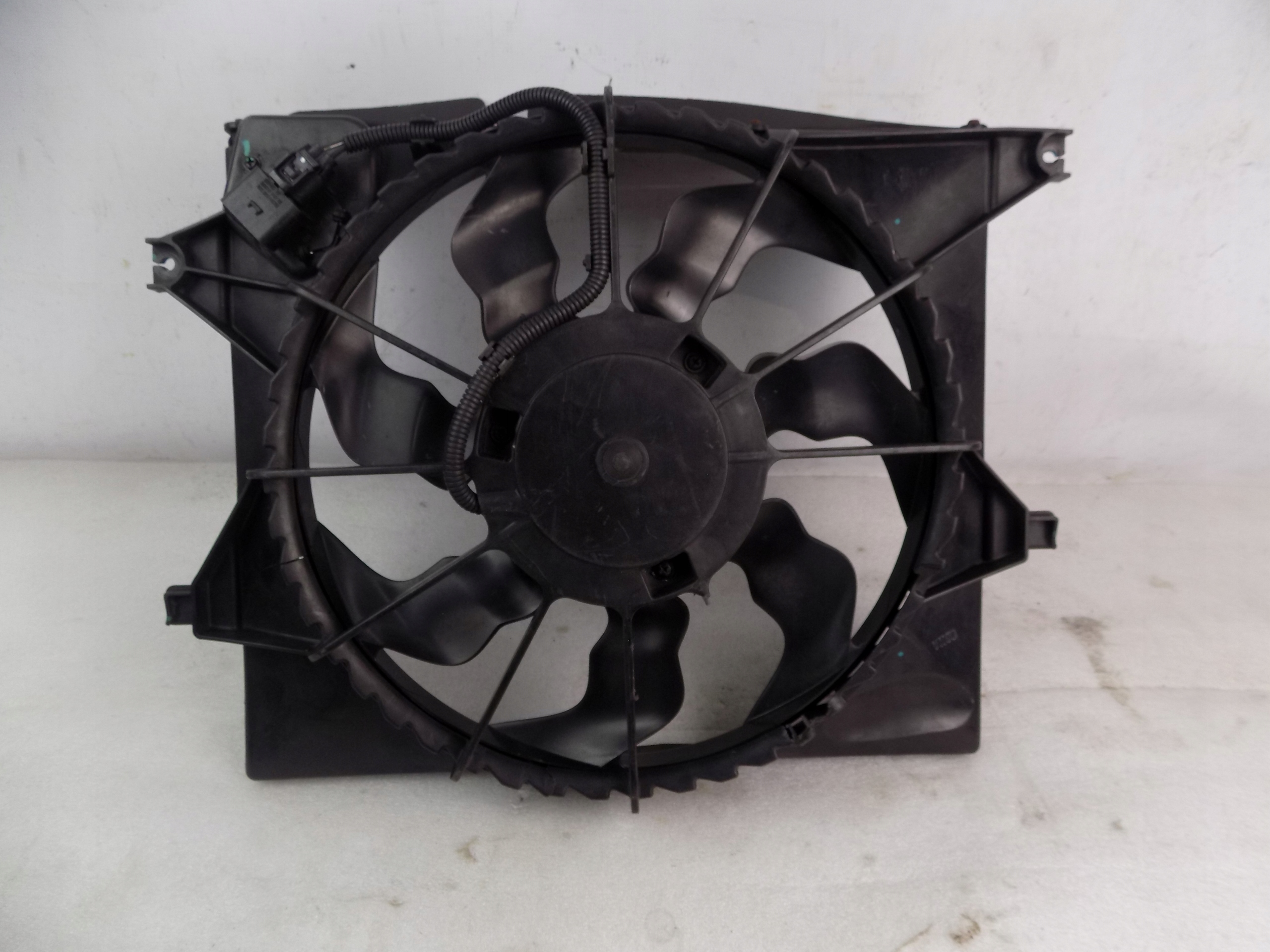 ATHA-7-0024-1 - HYUNDAI IX20 ВЕНТИЛЯТОР РАДІАТОРА 1YY0059