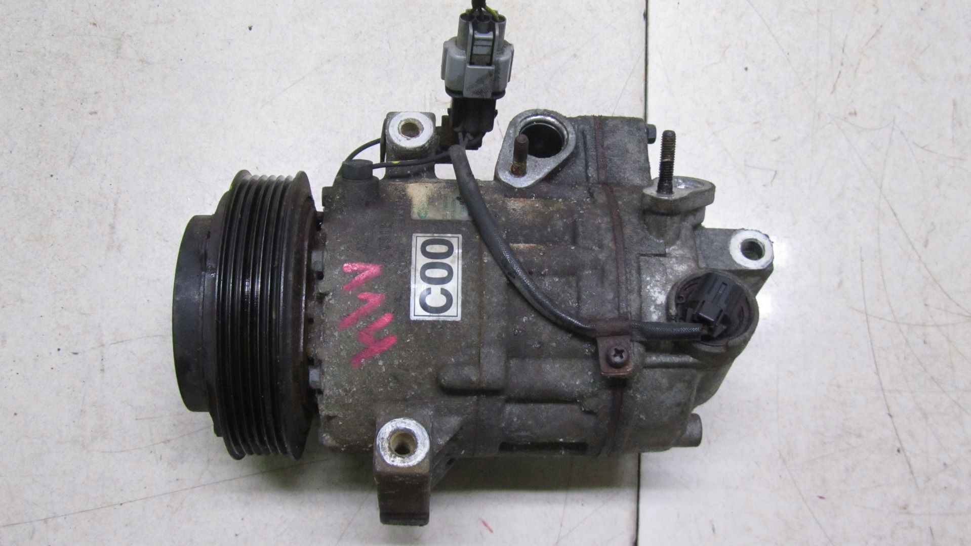 001/114 - HYUNDAI IX35 2.0 КОМПРЕССОР КОНДИЦИОНЕРА NE9DB02