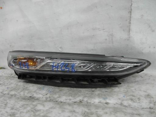 HYUNDAI KONA 17-20 LAMPA PRAWA GÓRNA LED DRL 92208-J90 - RTEKO - HYUNDAI KONA 17-20 ВЕРХНЯЯ ПРАВАЯ ФОНАРЬ СВЕТОДИОДНЫЕ ДХО