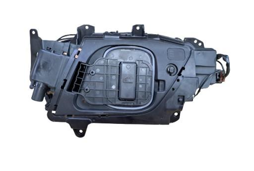 86340-k4000 - HYUNDAI KONA ELECTRIC И ОТКИДНАЯ КРЫШКА ЗАРЯДНОГО ПОРТА