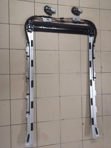 HYUNDAI SANTA FE IV 18-22 ЖАЛЮЗИ ПАНОРАМА ЧЕРНЫЙ