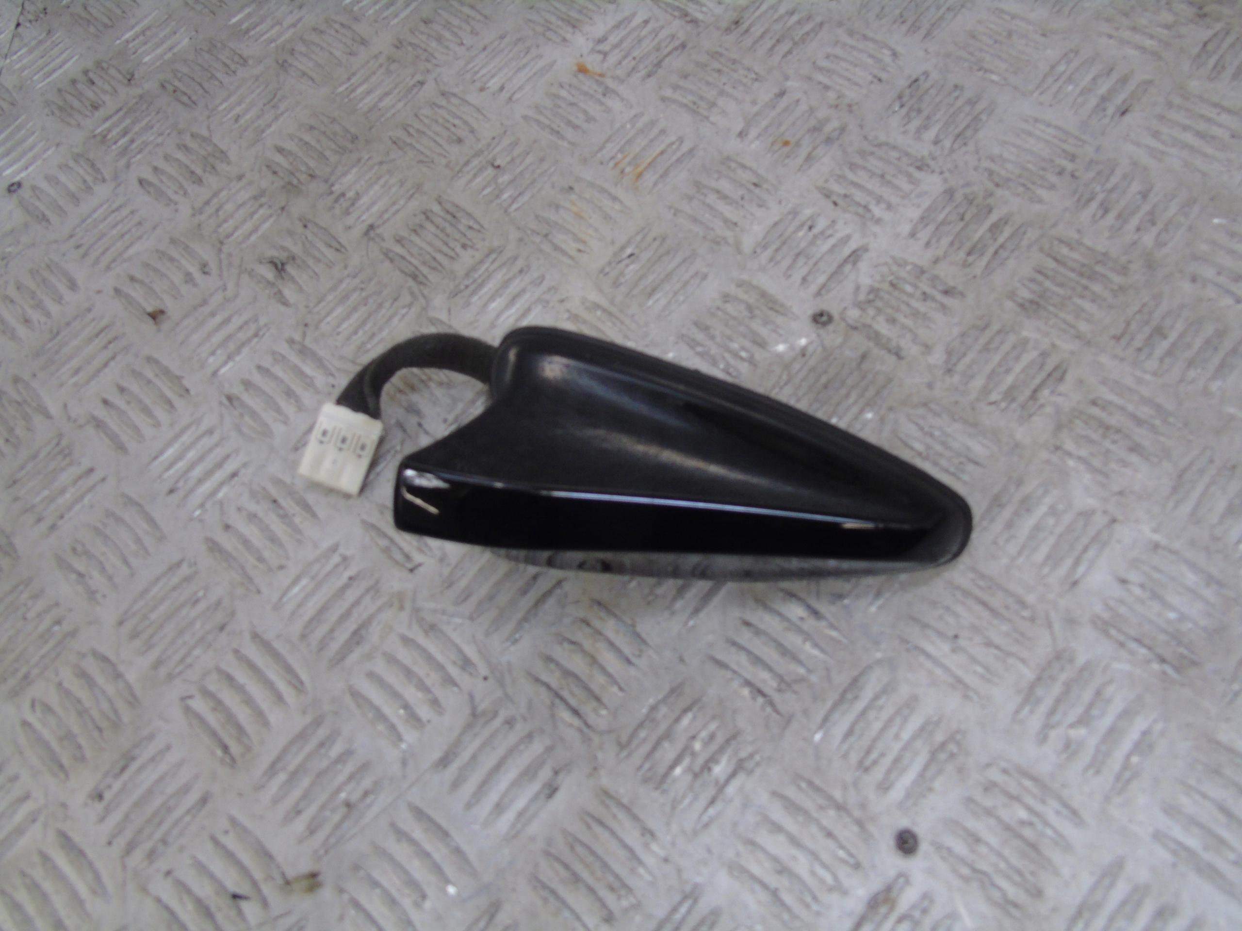 HYUNDAI SANTA FE IV АНТЕНА НА ДАХ ПЛАВНИК NKA