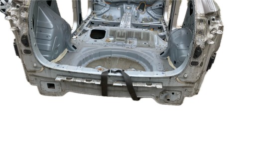 HYUNDAI TUCSON II III ЗАДНЯ ВАННА В ПІДЛОГІ БАГАЖНИКА Y3Y 15-21