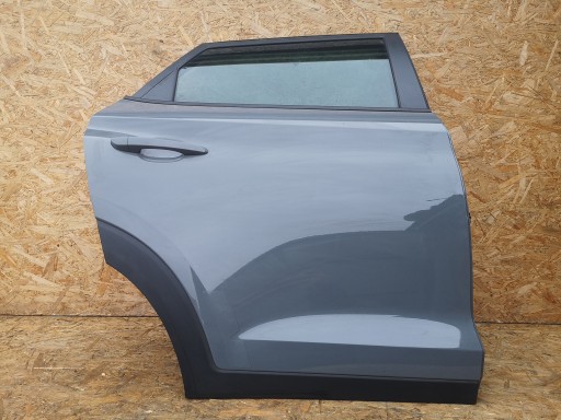 Hyundai tucson iii двері правий задній tkg нефарбований дуже добре