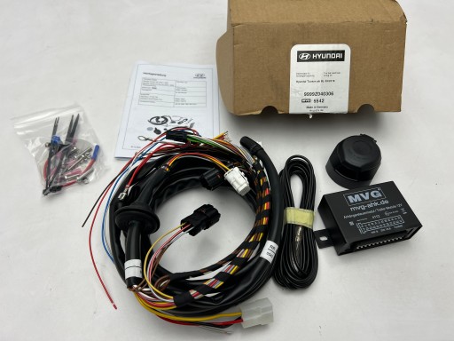 HYUNDAI TUCSON III ПОДЪЕМНЫЙ ЖГУТ ПРОВОДОВ БУКСИРОВОЧНОГО КРЮКА, МОДУЛЬ УСТАНОВКИ 18-20