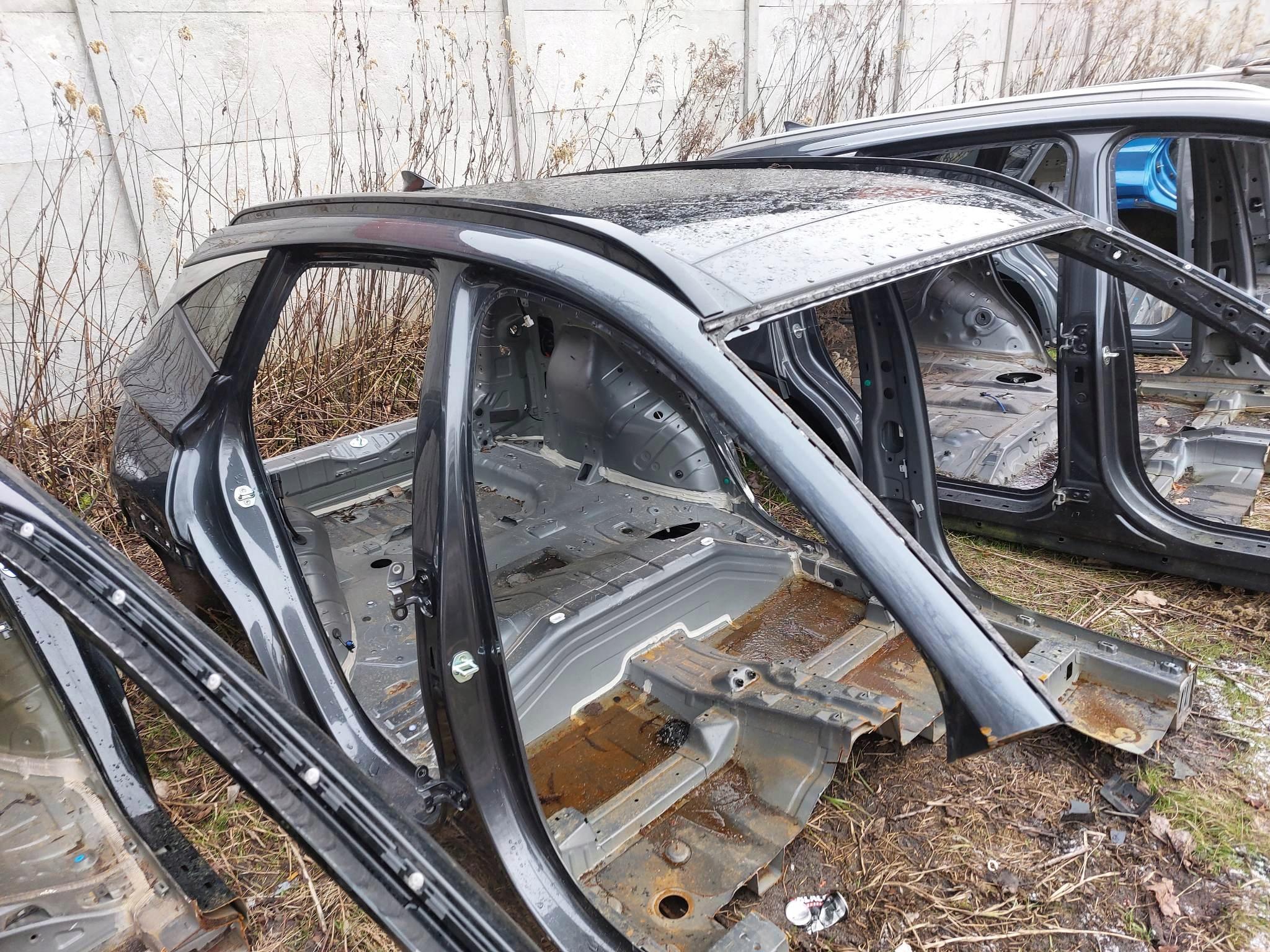 52698-956988 - HYUNDAI TUCSON IV ЗАДНІЙ ДАХ КРИЛО