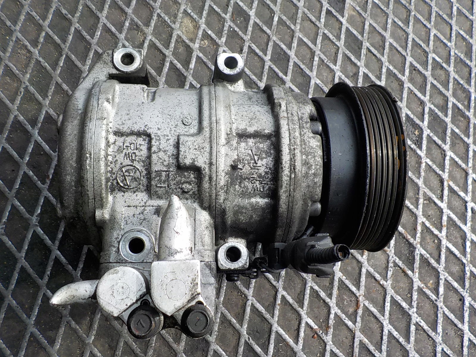 КОМПРЕССОР КОНДИЦИОНЕРА HYUNDAI TUCSON 16250-2920J