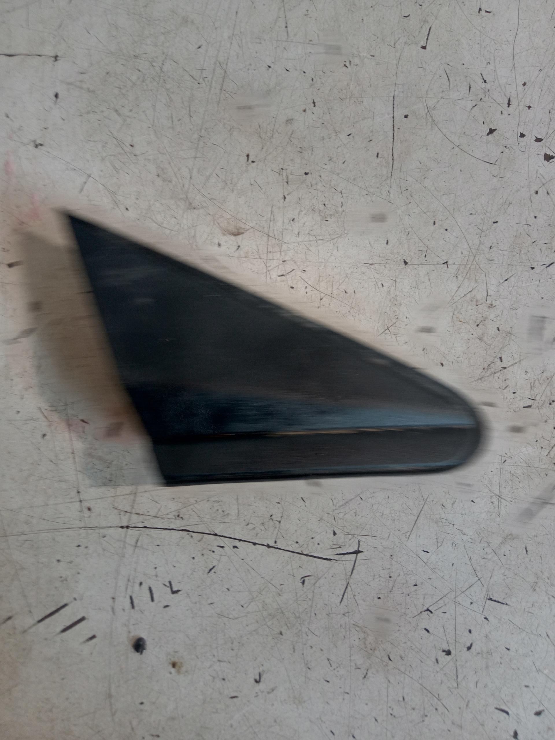 HYUNDAI i20 III крыло треугольник правый 86212-Q0000