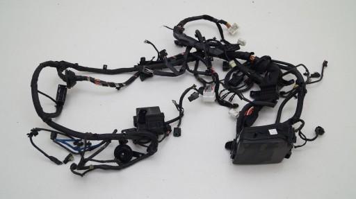 I401.7CRDI1115X.AKCENT81 - Hyundai i40 1.7 crdi 11-15 моторний відсік монтажна коробка джгутів h