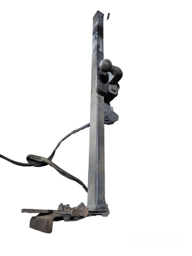 Фаркоп Nissan Navara