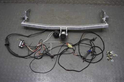 Фаркоп Tivoli Grand lift XLV