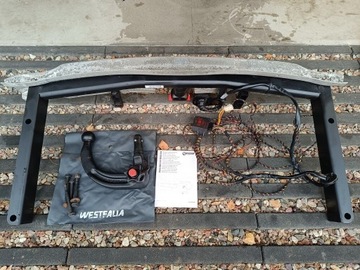 Вестфалия Audi A4 B7 B6 фаркоп с ключом, в комплекте с ремнем безопасности