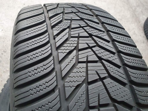Hankook Winter I'cept Evo 3 275/35r20 7,5 мм
