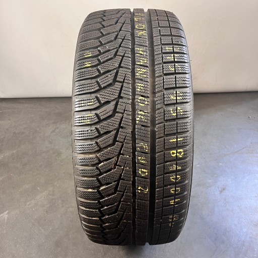 Hankook Winter i*cept evo2 W320 245/45R18 100 В