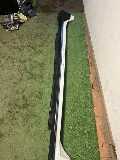 Honda Civic X 2017- Накладки пороги правые 71800-TGG-A500-51