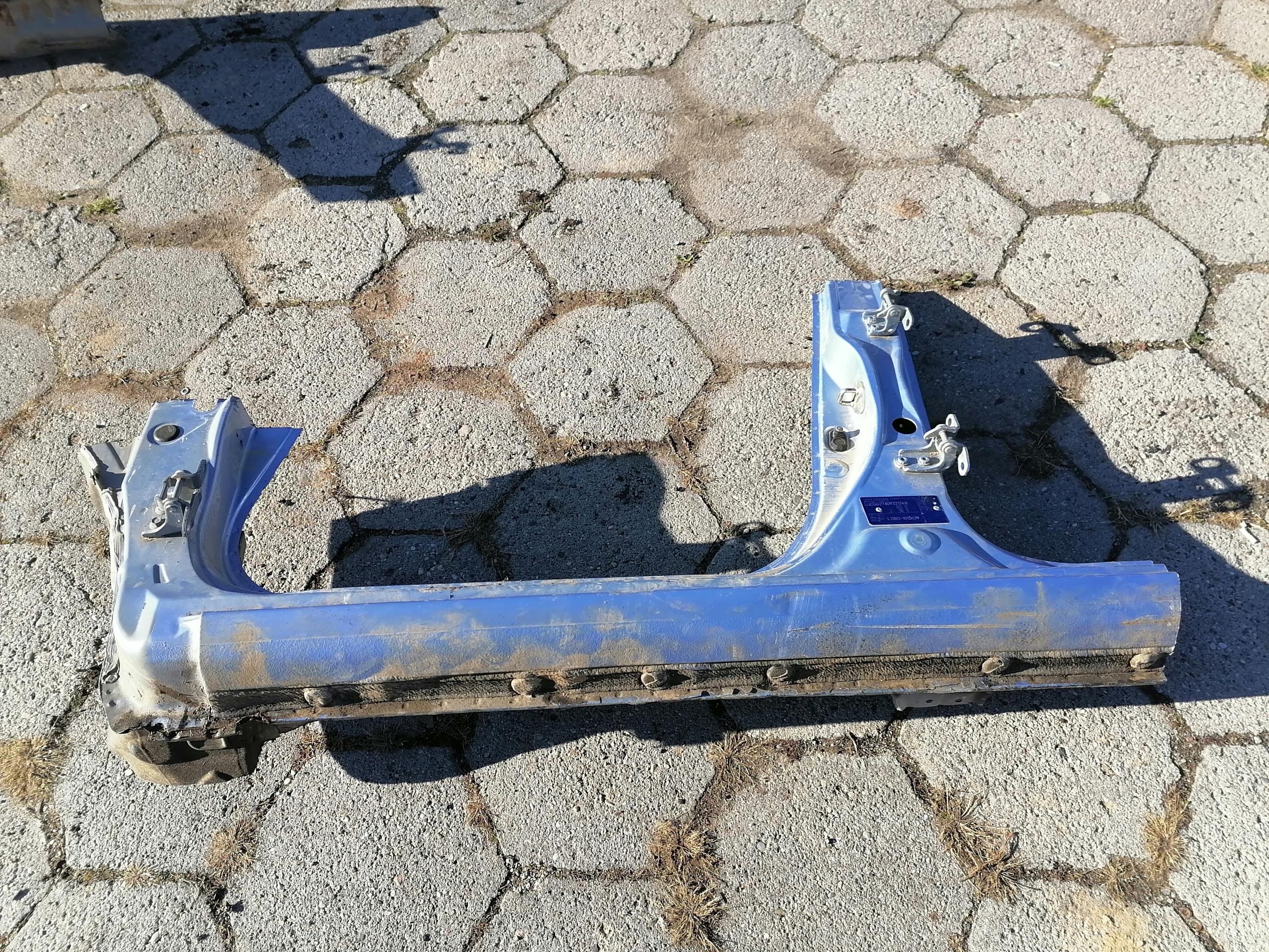 Honda Jazz III 08-порог правая стойка B549m Eu WLKP