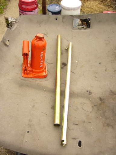 Hyundai Galloper 2.5 TDI - оригинальный домкрат