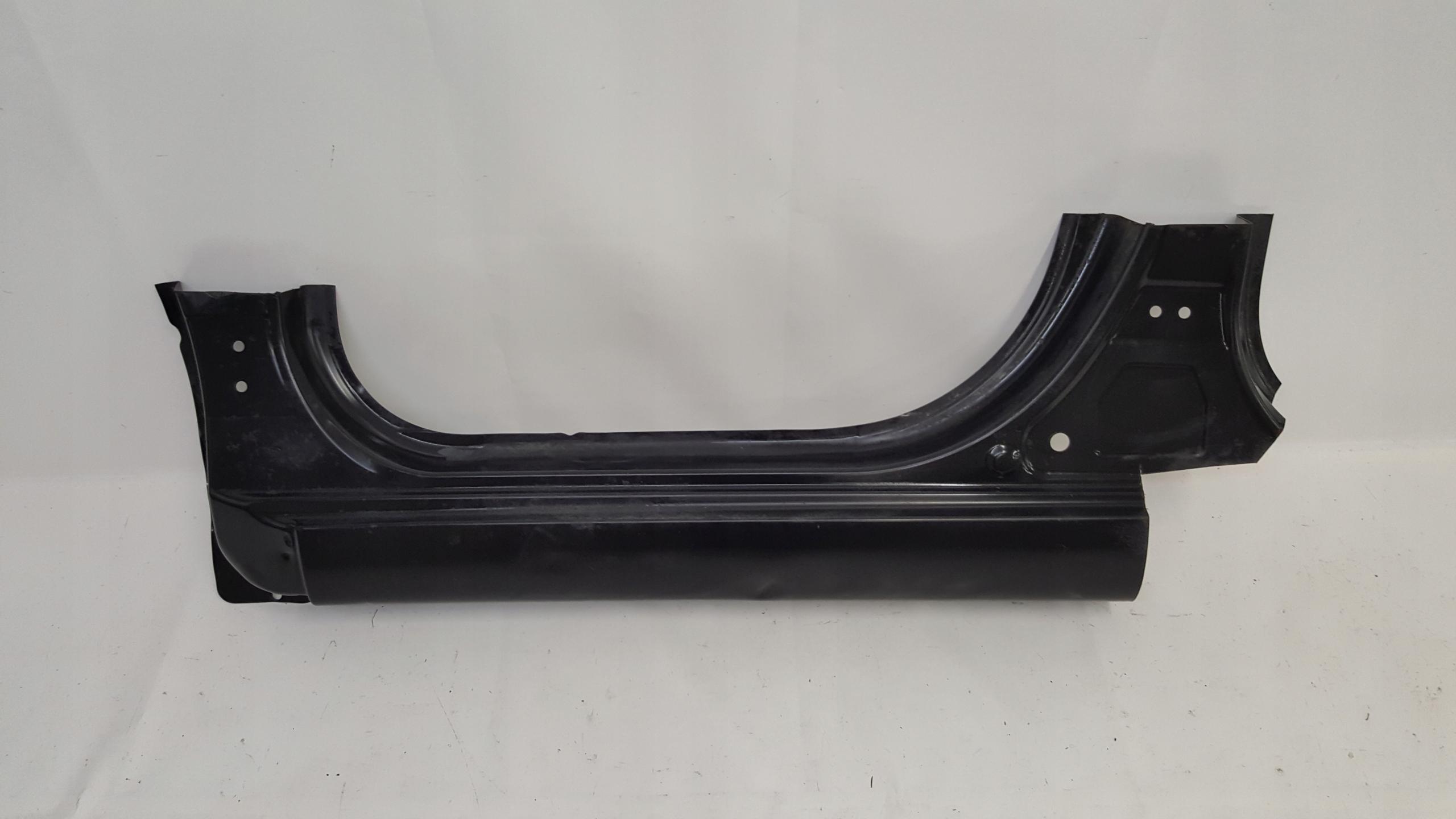 Hyundai ix20 Kia Venga поріг ліва стійка 2009-2019р