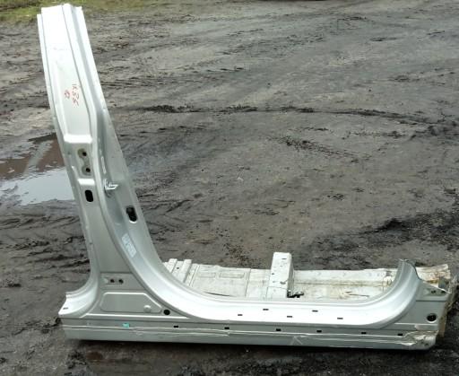 Hyundai ix35 10-15 порог правый столб