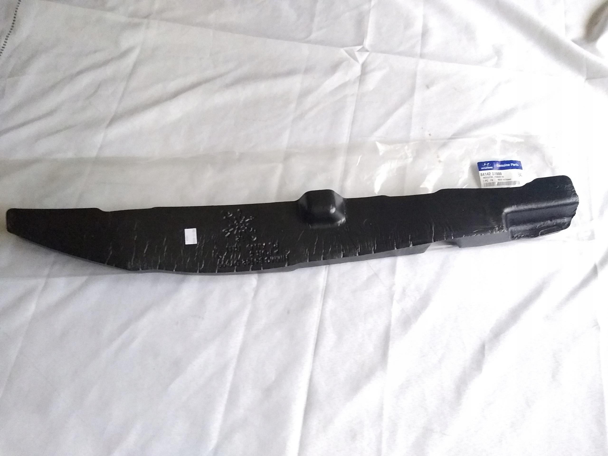 84142-D7000 - Hyundai Tucson звукоизоляция крыло P 84142D7000