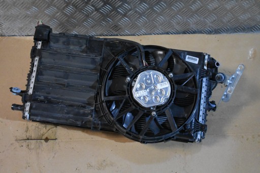 982959456 982121251B - ІДЕАЛЬНИЙ РАДІАТОР + ВЕНТИЛЯТОР ПРАВИЙ PORSCHE 718 982 1