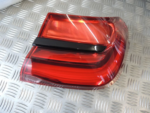 Ідеальна лампа права задня bmw g11 g12 7342964 europa m-package shadowline