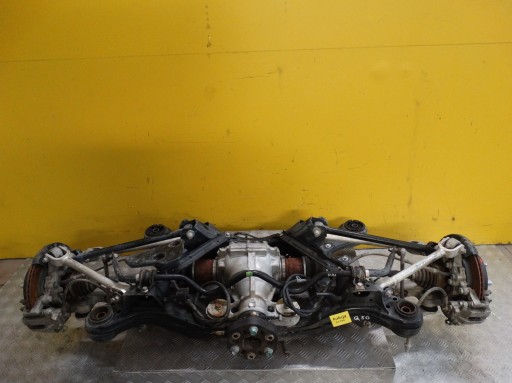 Q502013-WÓZEKTYŁ - Infiniti q50 2.0t sled cantry dyfer задня