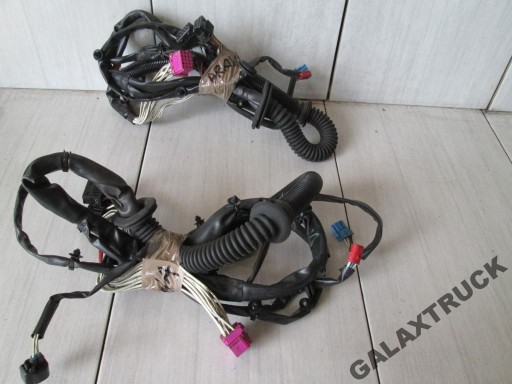 ВСТАНОВЛЕННЯ ЖГУТ ПРОВОДІВ ЛІВИХ ДВЕРЕЙ SCANIA R P G