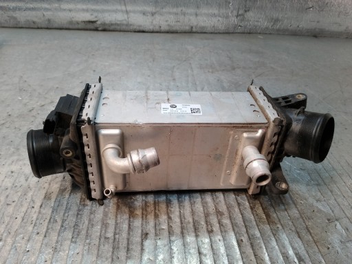 50557597 327582 - ИНТЕРКУЛЕР ALFA ROMEO STELVIO HW296004 2.9 V6