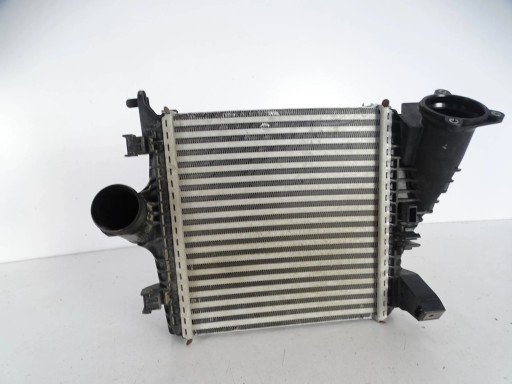 4m0145804bm - ІНТЕРКУЛЕР ПРАВИЙ AUDI Q7 SQ7 4M Q8 SQ8