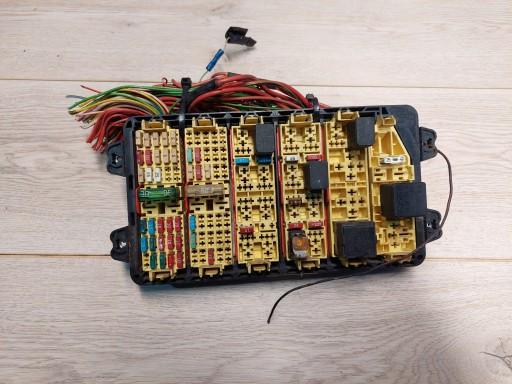 IVECO DAILY 99-06R 2.3 HPI БЛОК ПРЕДОХРАНИТЕЛЕЙ