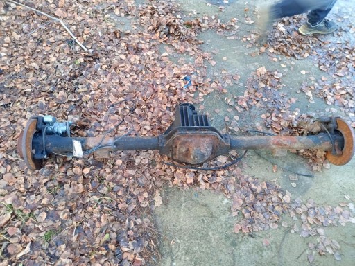 01 - Iveco daily iii 2.3 підвіска мостового променя ззаду