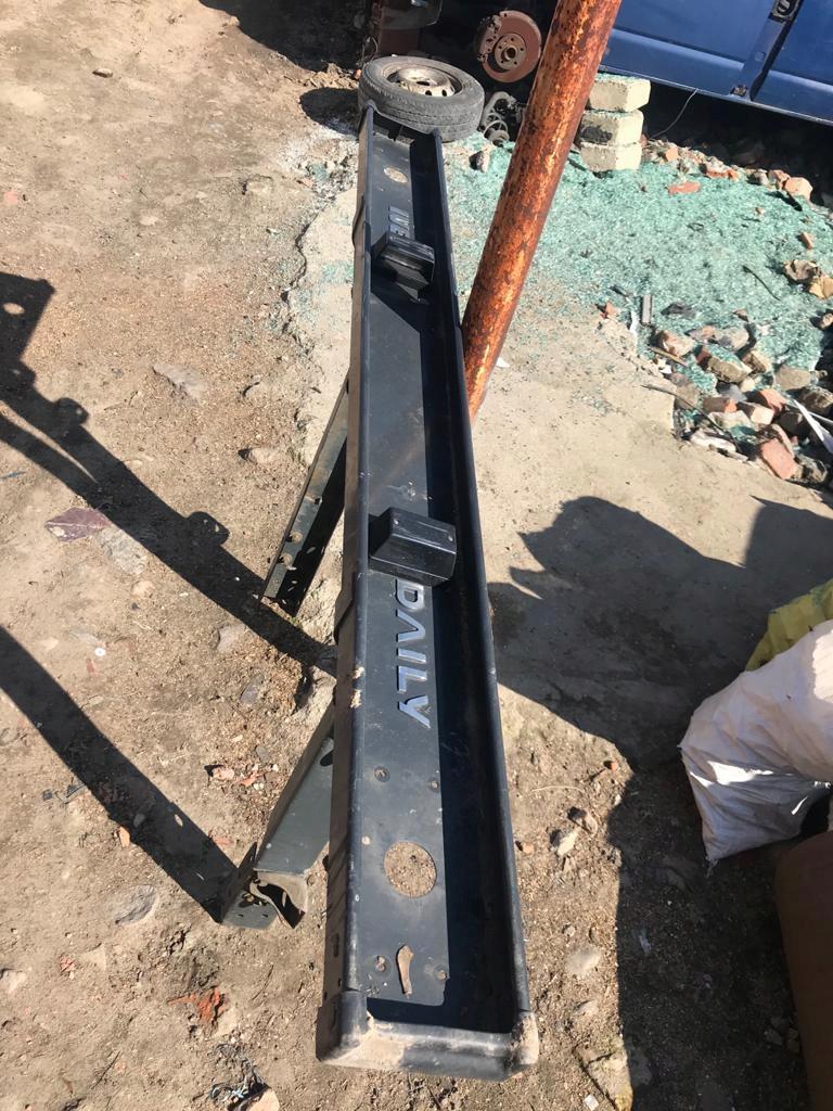 IVECO DAILY задний луч света 2017