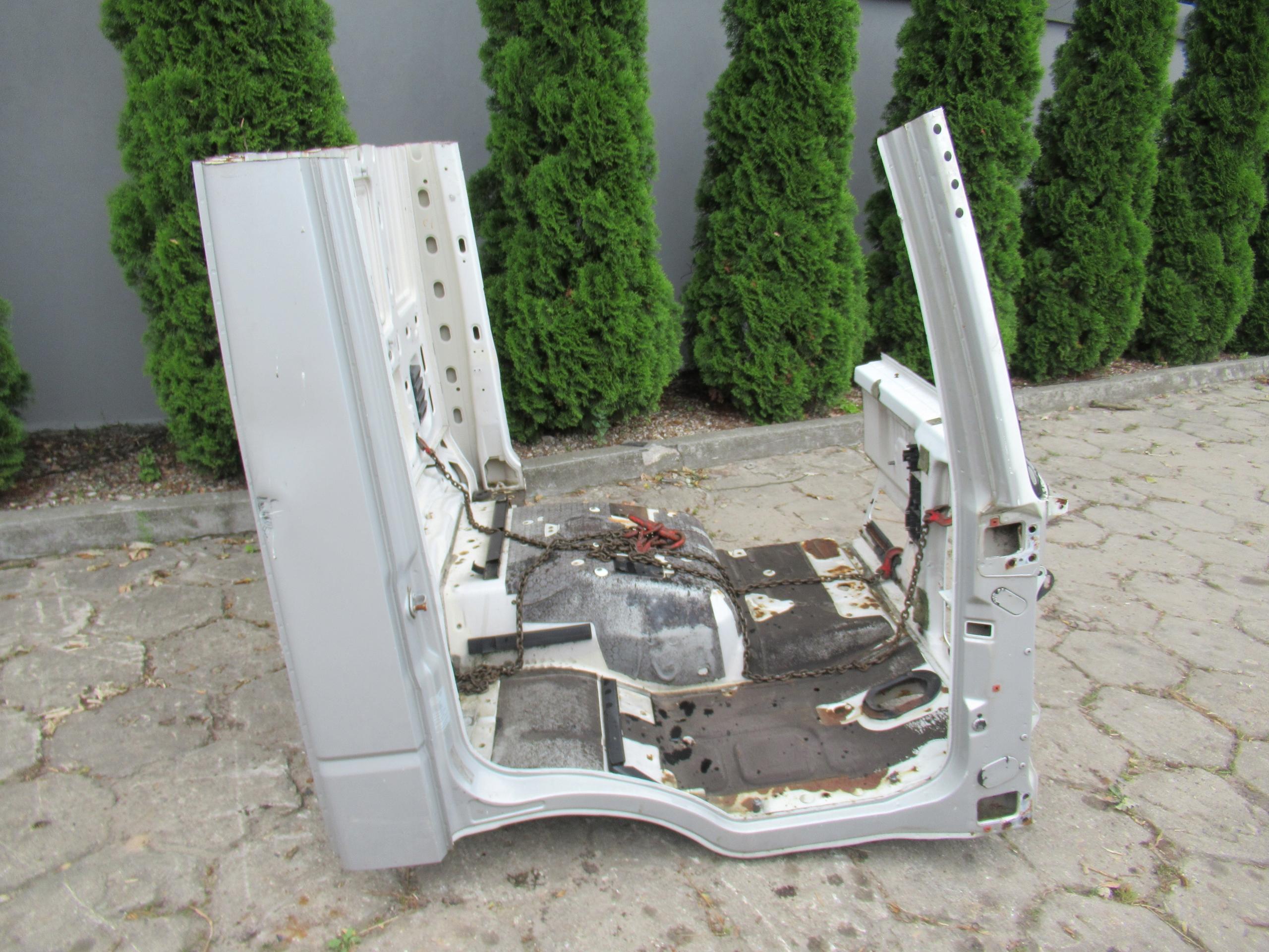 IVECO EUROCARGO III 08-15 СТОРОНА КАБИНЫ ПРАВАЯ ОБШИВКА