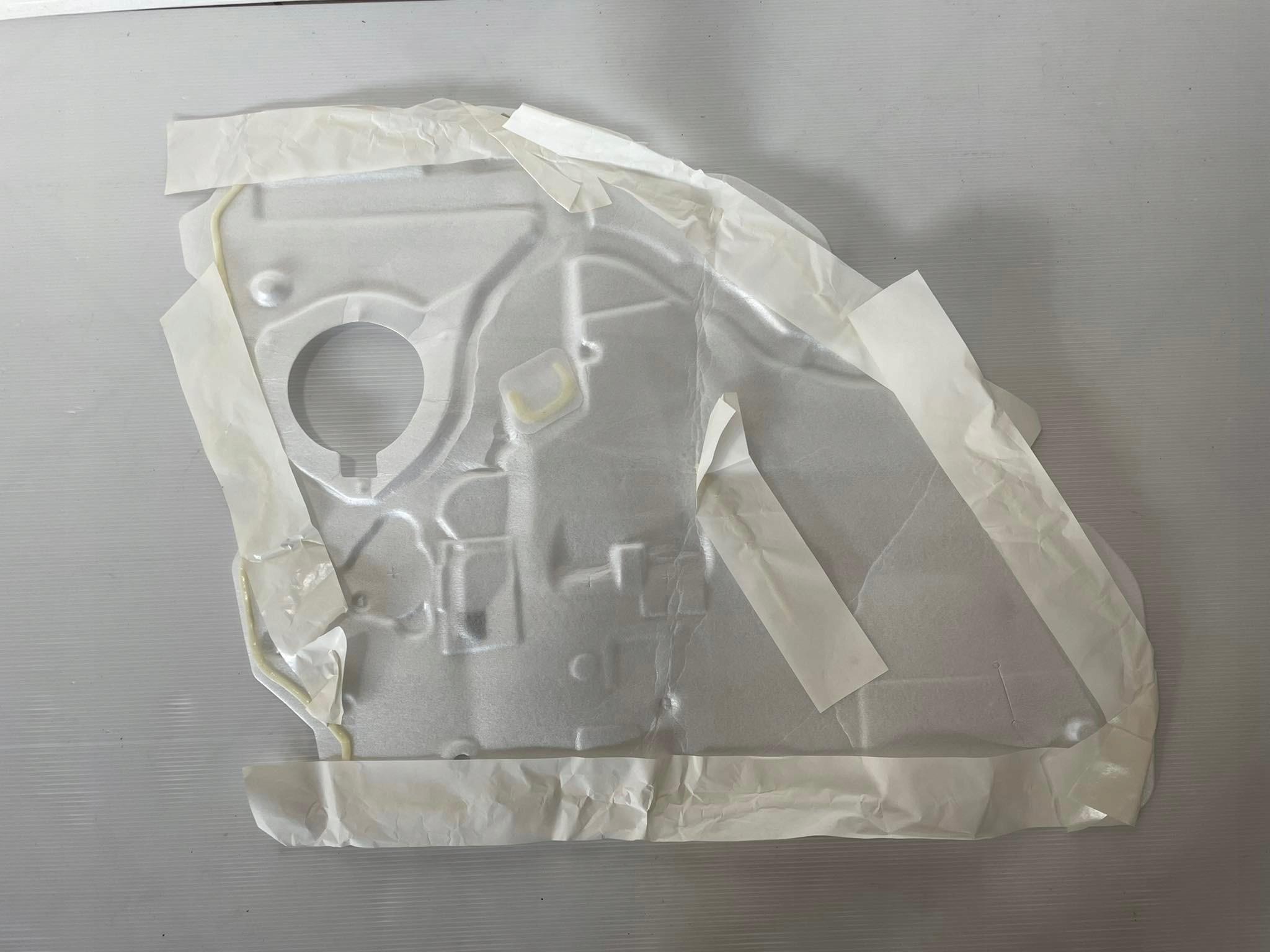 ИЗОЛЯТОР ДВЕРИ FIAT 500L 51951874