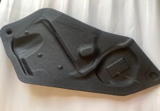 Звукоизоляция дверей прав. BMW 51487351208