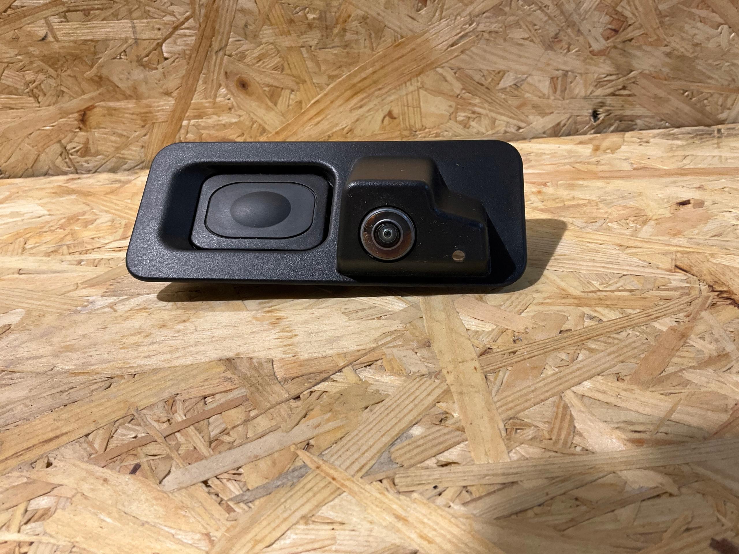 X761 fw93-19h422-aa - JAGUAR F-PACE LIFT CAMERA РЕВЕРСИВНАЯ КНОПКА ЗАКРЫЛКА