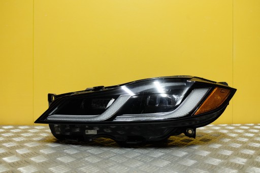 MK83-13W030-CC-LEWA - Jaguar f-pace xf x260 x761 2021 - низька світлодіодна фара ліва сша