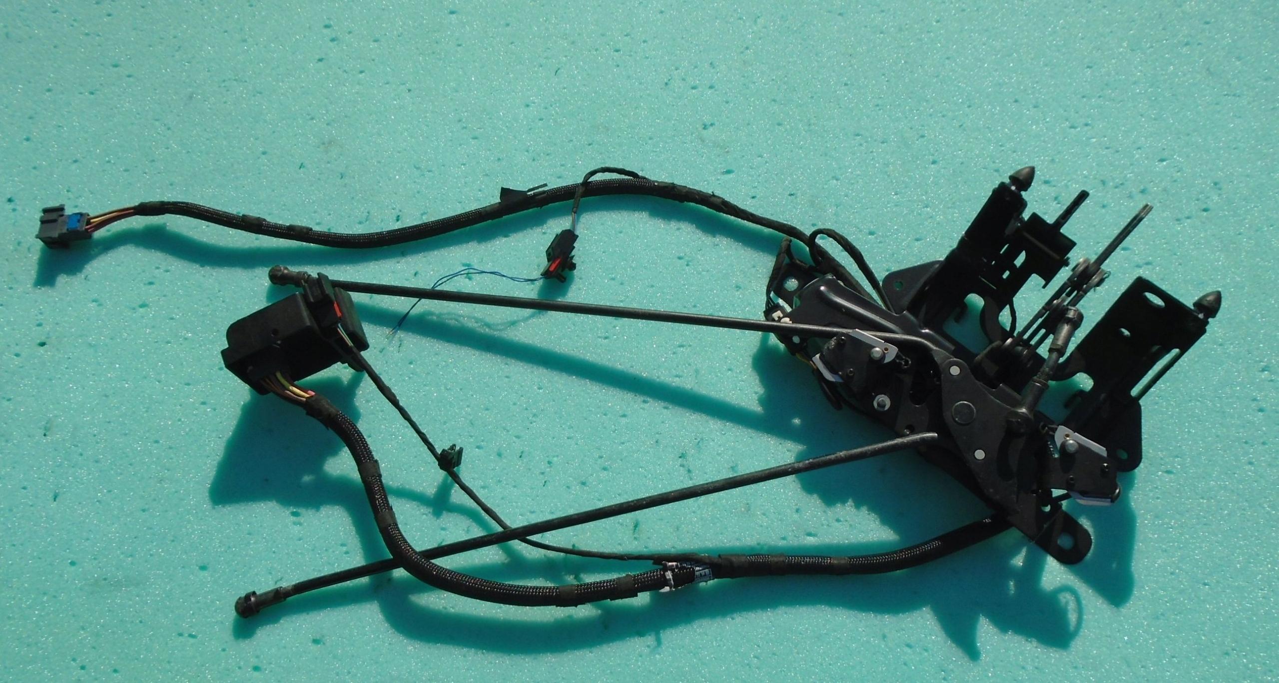 JAGUAR F-TYPE КАБРИОЛЕТ МЕХАНИЗМ КРЫШИ ДВИГАТЕЛЯ